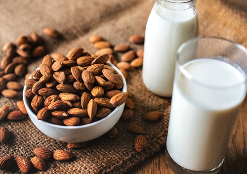 almond-almond-milk-bottle-1446318_0.jpg